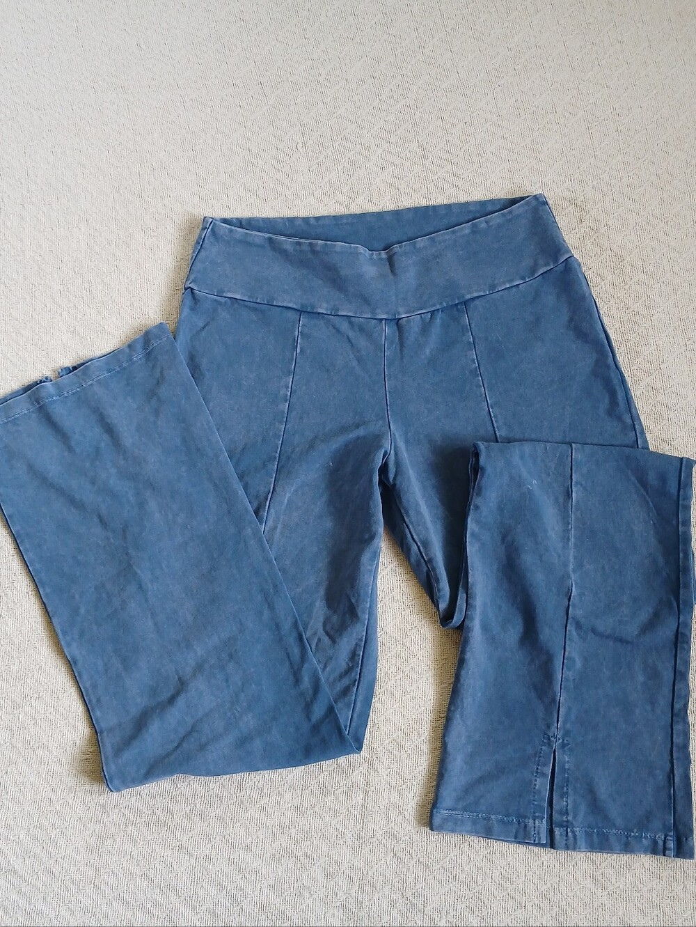 chatoyant ♡ split hem blue wide leg pants eco large
